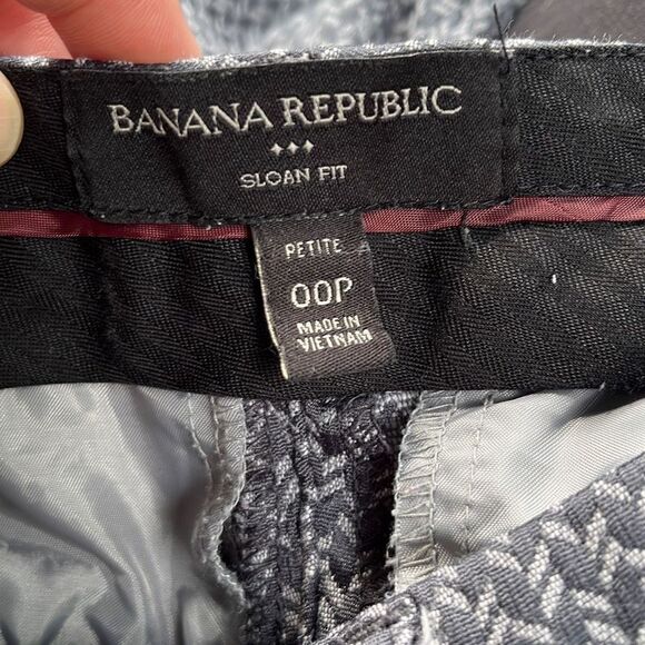 Banana Republic Sloan fit 00P gray and white dress pants ((#1804) - Picture 2 of 5